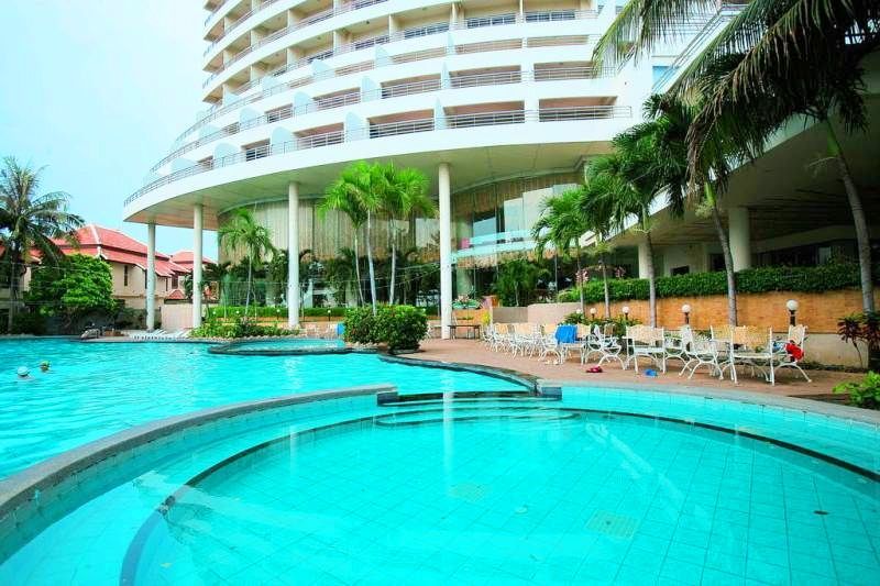 Adriatic Palace Hotel Pattaya Exterior photo